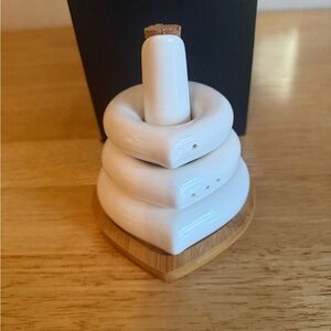 Palmero Una Stacked Salt and Pepper Set

Regular price $180 USD
 Sold out online